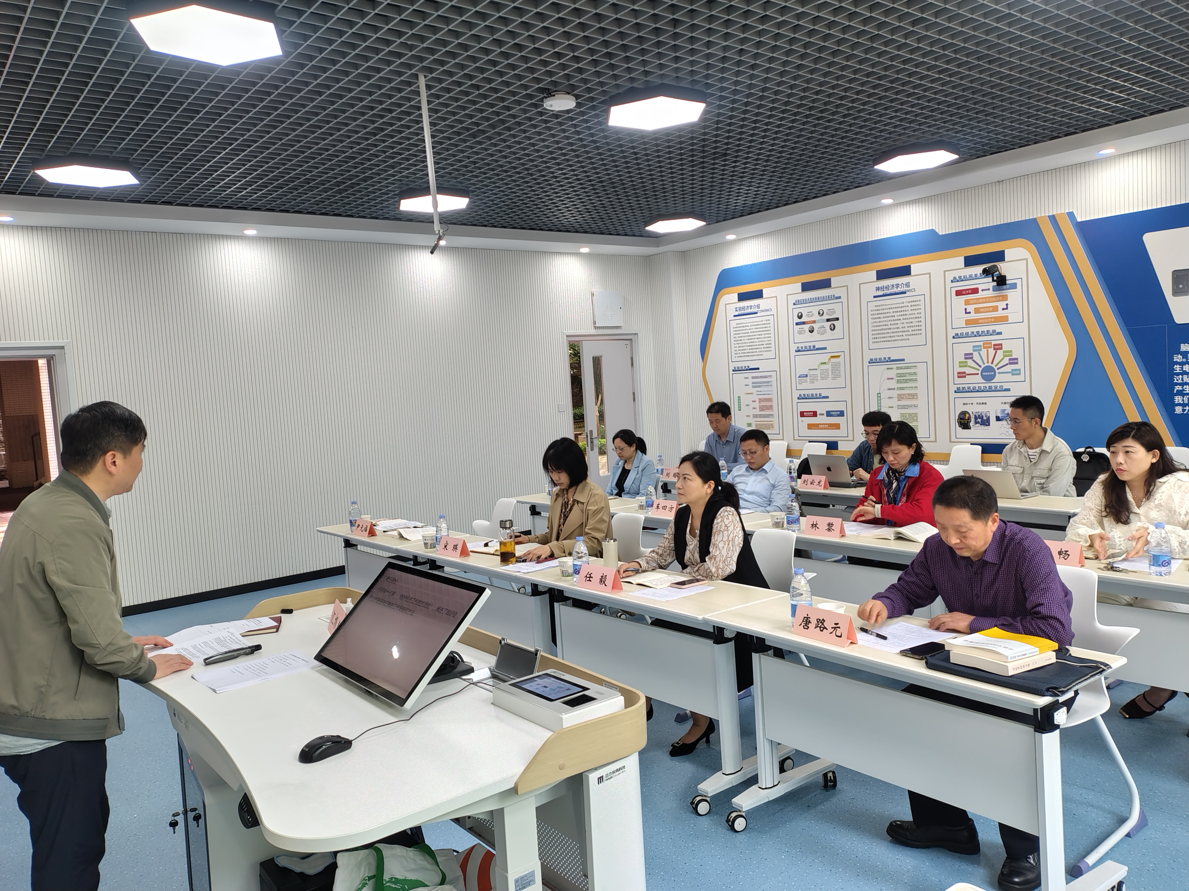 图3.jpg